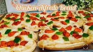 Spicy Cheesy Chicken Alfredo Bread Recipe|Garlic Bread Recipe