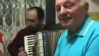BOCANCEA VASILE, TOAMNA CIND SCLIPESTE ROUA.