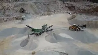 McCloskey crusher I54, screener S190, Volvo wheel loader L260H and tracked excavator Volvo EC380E