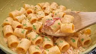 Creamy Garlic & Roasted Pepper Pasta | Quick Weeknight Comfort Meal