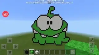 Minecraft Tutorial : How To Make Om Nom Pixel Art.(Cut The Rope)