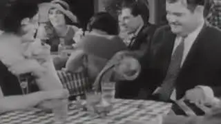 Laurel & Hardy: Their Purple Moment (1928)