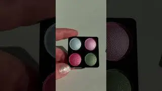 EYE-CATCHER 💼 Soft Peach Look &ndash; Big Beauty Inside