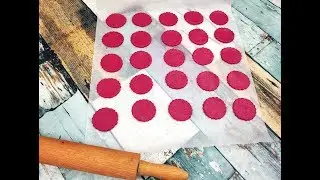 &Kappa;&rho;ά&kappa;&epsilon;&rho;&sigmaf; &beta;&rho;ώ&mu;&eta;&sigmaf; &mu;&epsilon; &pi;&alpha;&nu;&tau;&zeta;ά&rho;&iota; (Oat crackers with beetroot)