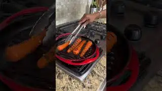 КАК СДЕЛАТЬ МОРКОВЬ НА ВКУС ХОТ-ДОГА Самый простой способ #вирусноевидео #морковныйдог #хотдог #в...
