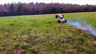 Traxxas Revo 2.5r Bash!
