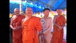 ที่นี่เศรษฐีเรือทอง  คณะสงฆ์ลพบุรี ช่วยเหลือไฟไหม้บ้าน 2 หลัง