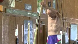BBC News: The 90-year-old world record holder in pole vault