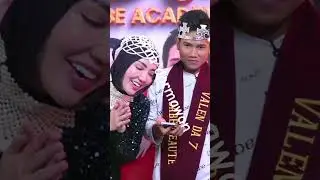 Sesibuk sibuknya valen kerja tetap ingat mila di rumah di telpon lagi oh maleee banyak vitamin