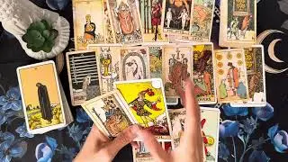 PISCES ♓️ April Monthly 2025 | General & Financial Tarot Reading