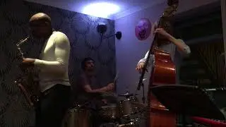 Sam Draper- Jazz with the Ed Kainyek Quartet