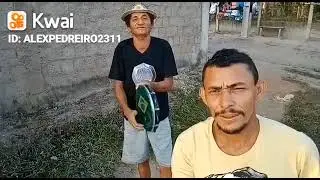 um artista cantando com man&eacute; pedreiro  o novo canal de  man&eacute; e soc&oacute; pandeiro &aacute;udio bom de ouvir ♤♧♤◇