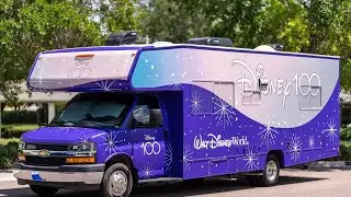 Meeting Our Disney Pals! | Favorite Character Caravan Interactions