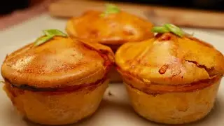 Mini pork pies &ndash; short film with recipe / cooking ASMR