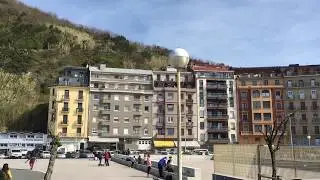 Набережная в Сан-Себастьяне / Promenade in San Sebastian