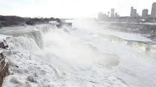 Extreme cold in the US! Frozen Niagara Falls