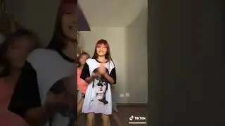 TIKTOK DA BIANKINHA E DA MAYUMI OFICIAL