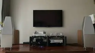 SabrinaX-playing Quadro Neuvo 1