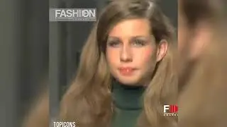 Ana Cláudia, Jeisa chiminazzo, Renata Maciel, Mariana Weickert e Talytha Pugliesi - Philosophy 2000