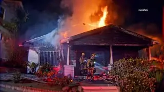 Woman dead, sister hospitalized after fire rips through home in Hollywood