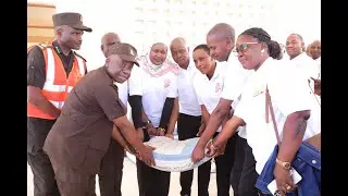 MAAFISA NA ASKARI WA DEPO NO 20 WAMUUNGA MKONO CGP.  KATUNGU KWA KUCHANGIA MIFUKO 200 YA SARUJI