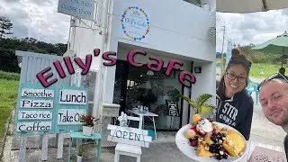 Lunch at Elly's Cafe - Okinawa, Japan