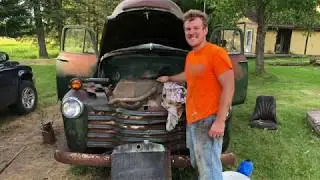 Restoring my Grandmas Truck Episode 1!! 1952 Chevy Truck Restoration