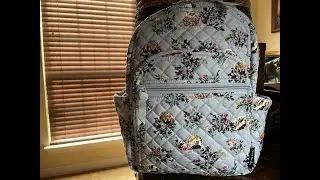 What’s in my Vera Bradley Small Backpack- Hedgehog Wild