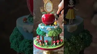 Snow White Cake! 🍎🌲 Would YOU Bite the Apple or the Crown First