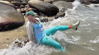 Bright leggings, white top, shirt and rubber boots. Sponsors can watch the continuation of the video