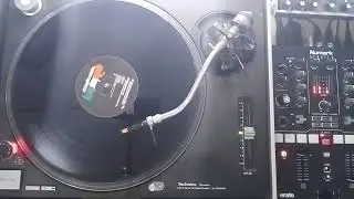 Apollo Four Forty–Carrera Rapida Theme From Rapid Racer B2 Mondo Azul Remix