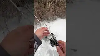 Зимняя удочка для рыбалки на окуня / зимняя рыбалка