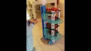 Alice et Camille - Le cadeau de tonton Ced