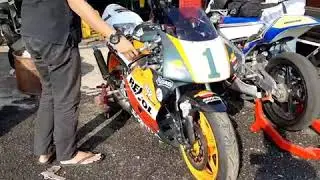 NSR 250 R Sound - Aprilia RS250 Sound - Warming up at Sentul Circuit - SUTO Garage - SmartRacing