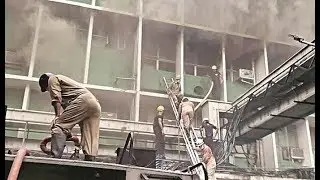 Massive fire blazed at Delhi's AIIMS on Saturday, spread up to 5th floor
