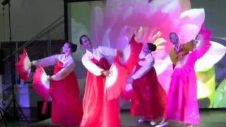 ExtravaDansa.net: Traditional KOREAN DANCE (Short Programs)