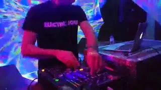 Electric Jota @ The Twilight Groove Shiva Moon Party 2