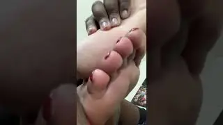 My wife sexy sleeping ebony feet 🦶🏻 #footnation #footmassage #footfetish #soles #ebonyfeet #feet