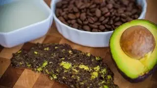 Caffeine Creamy Exfoliant Mask - Vitamix 750 Professional