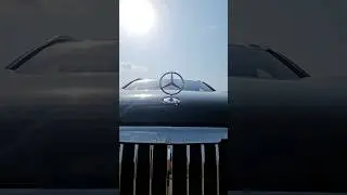 How cool is the bounce mode on the Mercedes-Maybach GLS 600?