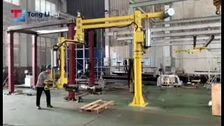 Manipulator for heavy rolls handling