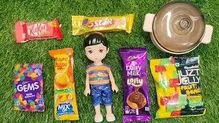 4 minutes ASMR Popular candy / Chocolate Lollipop / KitKat /Dairy milk unboxing videos.