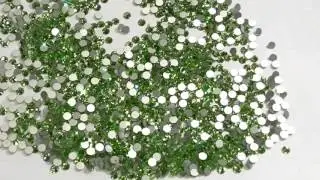 Cтразы Peridot ss20. Холодная фиксация.
