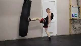№13 Azure Dragon Kick Nunchaku 2015