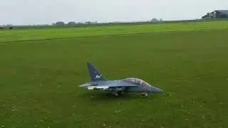 YAK130 ready2fly EDF