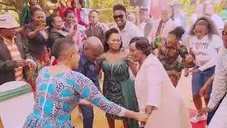 Stella Mengele Kyathi Kinene - Ngone Mami Na Daddy Wa Joyce Ndunge Kithungo