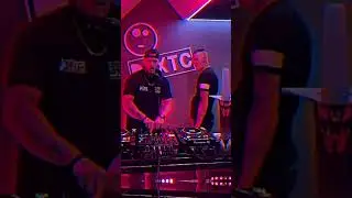My only signature is a sick drop. #dextc #dj #uptempo #hardstyle