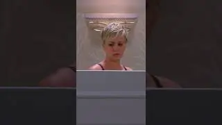 Penny roasts Amy 🤣