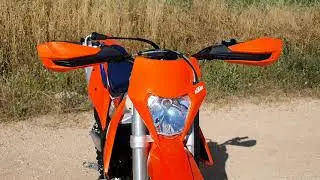 KTM EXC-F 450 2022 Walk around and first start.