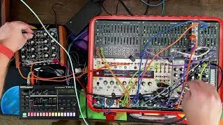 #Jamuary2022 -  23 - Deckard's Voice Modular System. Roland TR6S, Doepfer Dark Energy Mk1